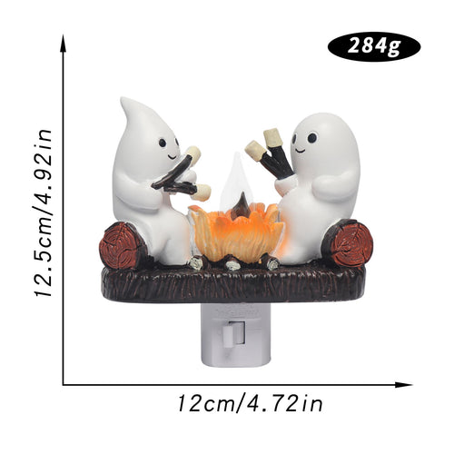 Ghosts Campfire Night Light, Wireless Led Plug in Wall Sconces Flicker Flame Figurine Lamps Halloween Decorations Indoor for Family, Party, Room, Kitchen (1pcs)