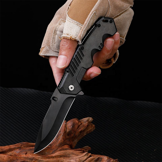Durable Steel, Compact Power – Your Ultimate Outdoor Folding Knife!