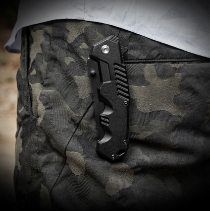 Durable Steel, Compact Power – Your Ultimate Outdoor Folding Knife!