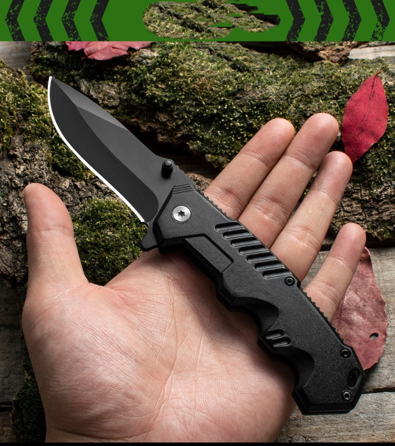 Durable Steel, Compact Power – Your Ultimate Outdoor Folding Knife!
