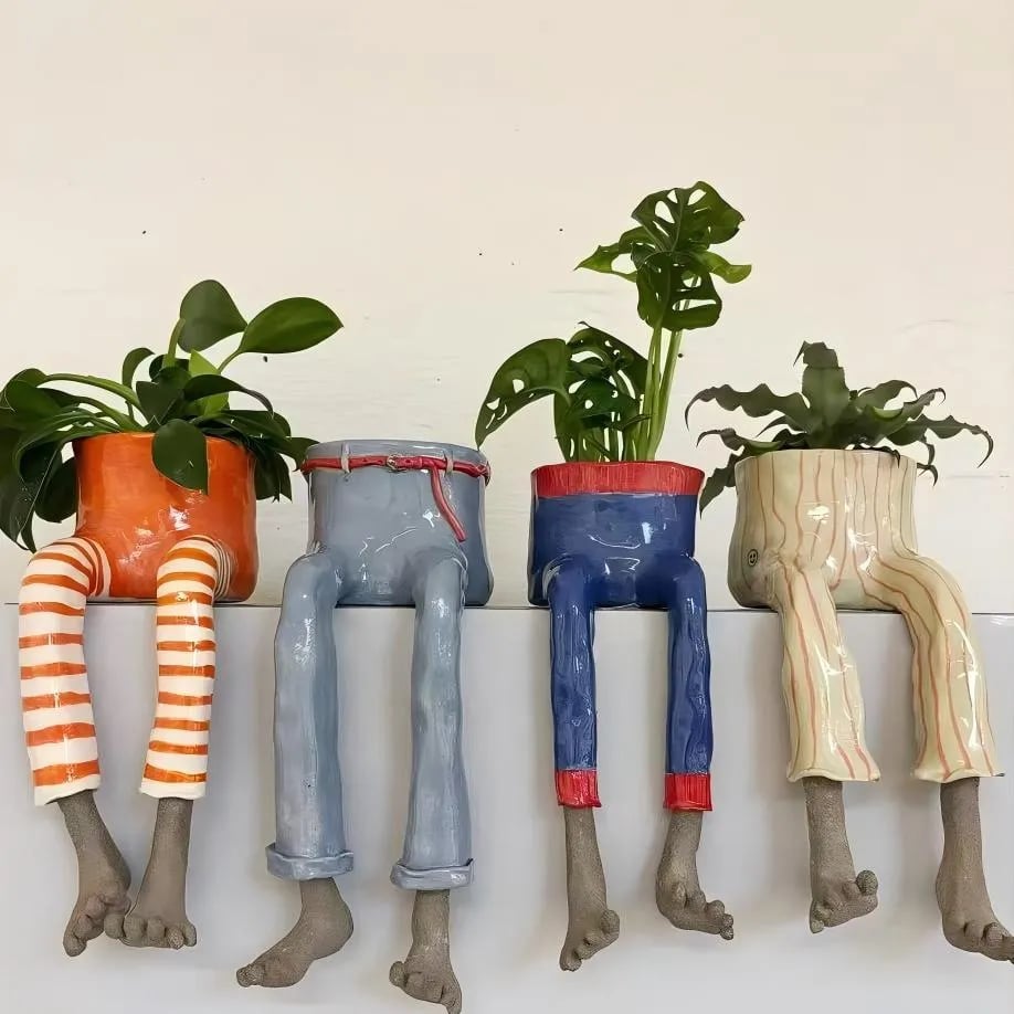 👖 The Hanging Legs Family Whimsical Hanging Legs Planter – Cute & Funny Home Decor