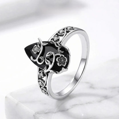 925 Sterling Silver Synthetic Obsidian Ring with Vintage Flower Design