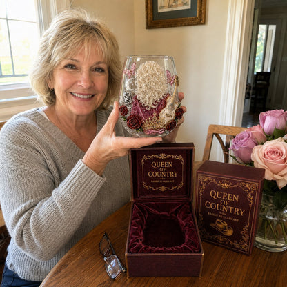 🎸✨ Queen of Country 1946–2026 3D Glass Collection- 🦋A Country Music Keepsake to Treasure💖