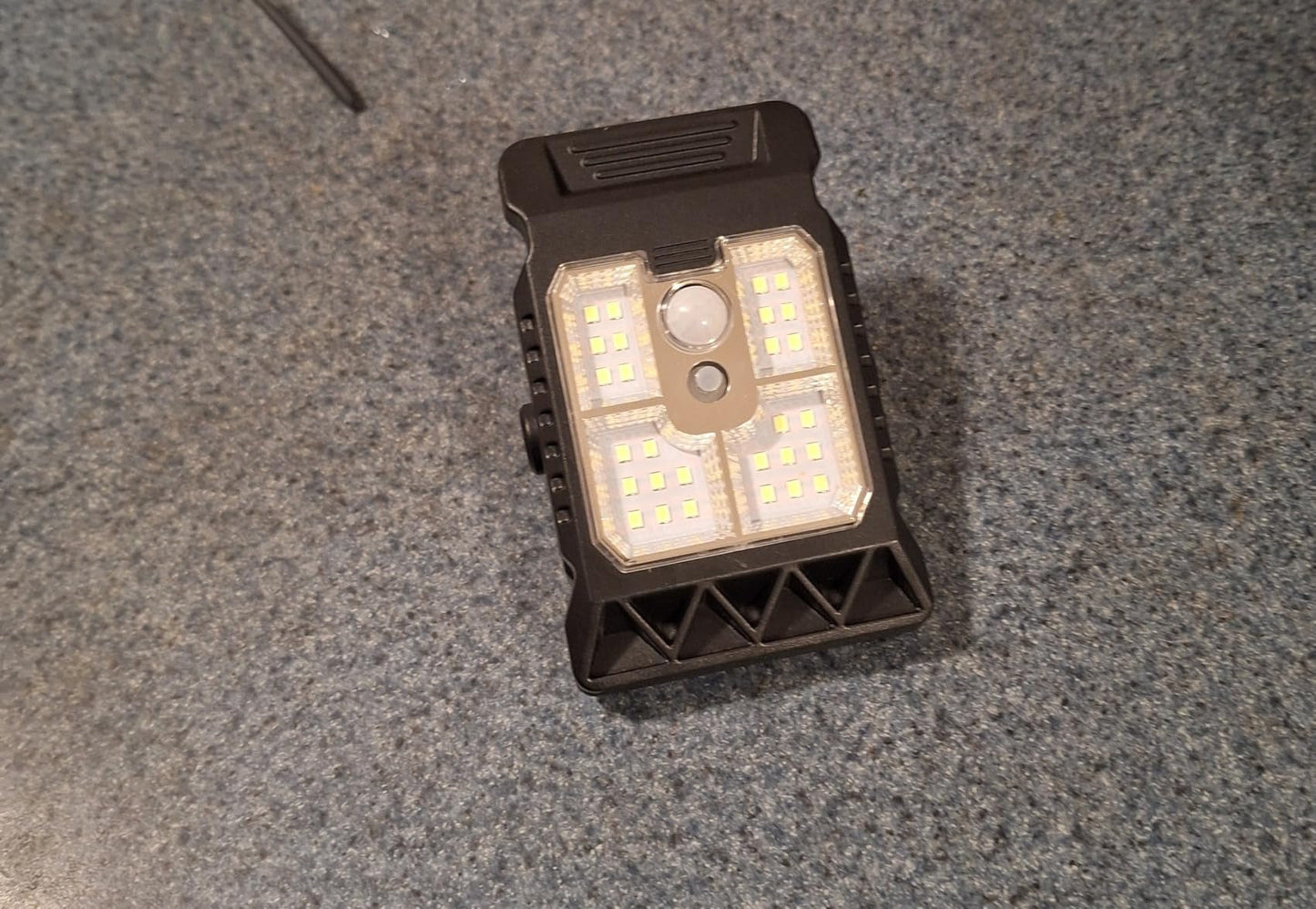 Solar Motion Sensor Lights☀️🏡Auto On/Off, Weatherproof & Powerful