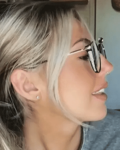 ✨WOMEN'S PORTABLE FASHION ANTI-BLUE LIGHT READING GLASSES