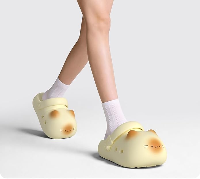 🐾 Cat Paw Slippers for Men & Women