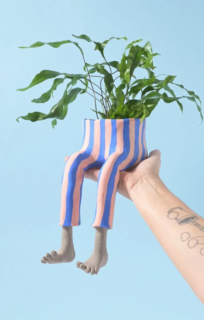 👖 The Hanging Legs Family Whimsical Hanging Legs Planter – Cute & Funny Home Decor