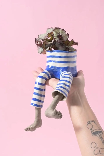 👖 The Hanging Legs Family Whimsical Hanging Legs Planter – Cute & Funny Home Decor