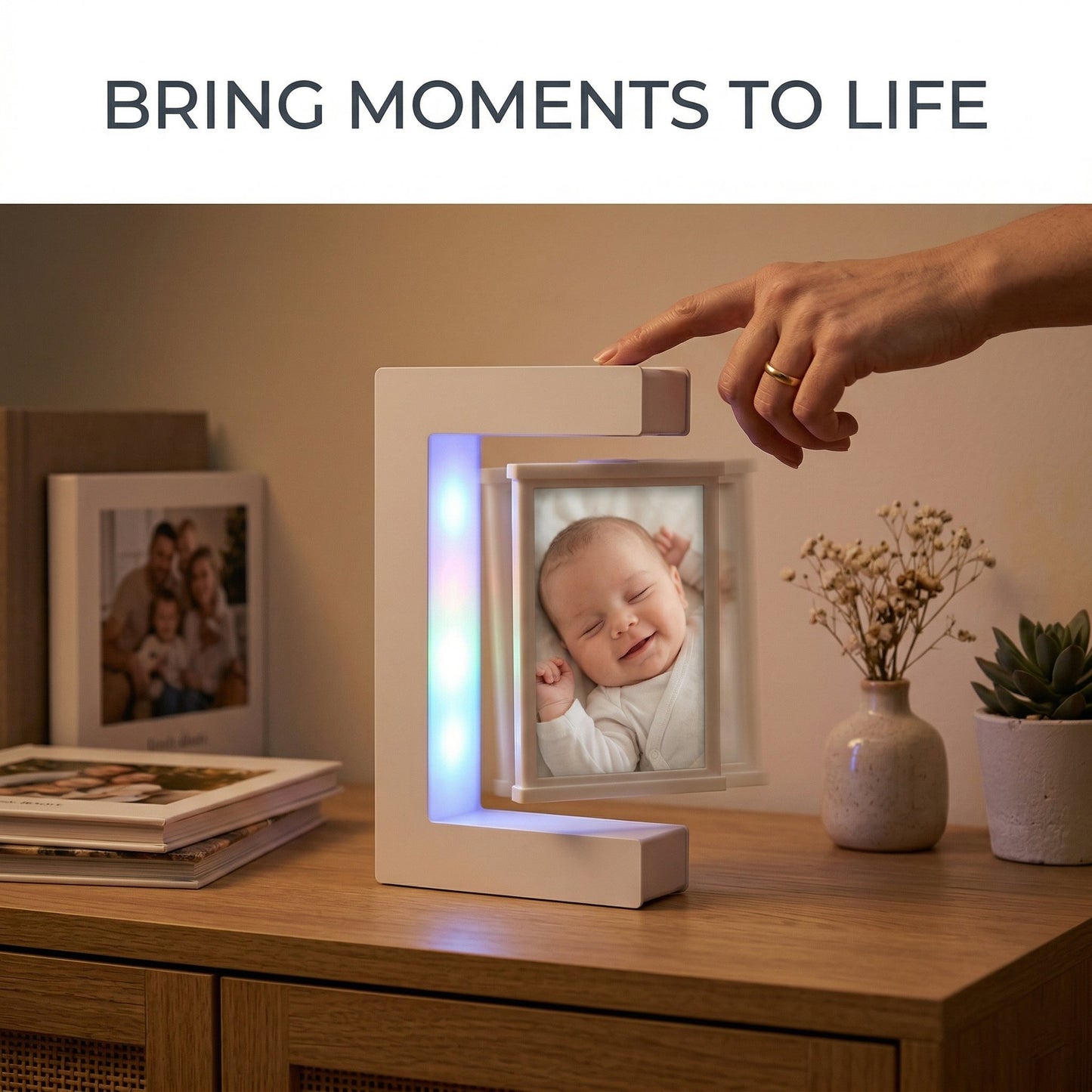 Free Shipping🔥E-Shape Magnetic Levitation Photo Frame