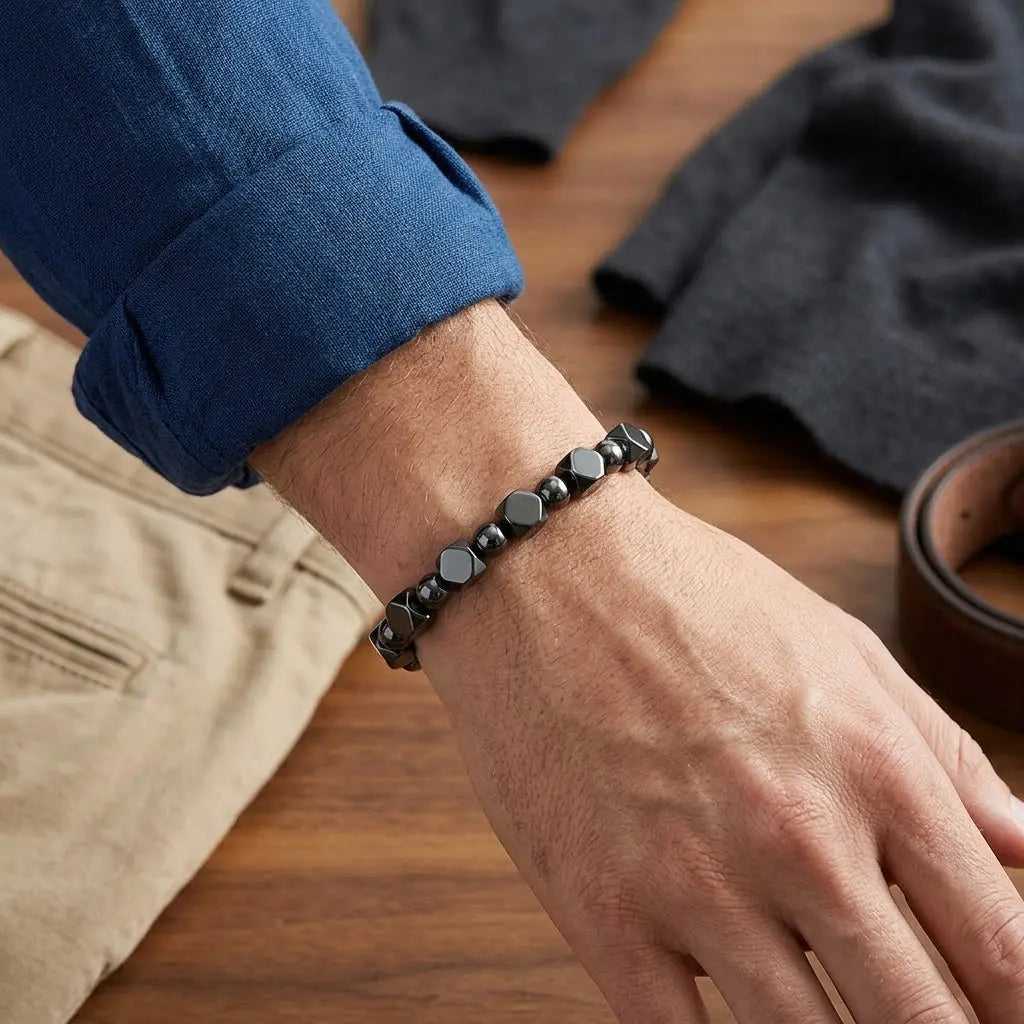 🖤 Hematite Protection Bracelet for Dad – Minimalist Beaded Stone Bracelet, Meaningful Father’s Day Gift for Him