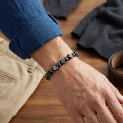 🖤 Hematite Protection Bracelet for Dad – Minimalist Beaded Stone Bracelet, Meaningful Father’s Day Gift for Him