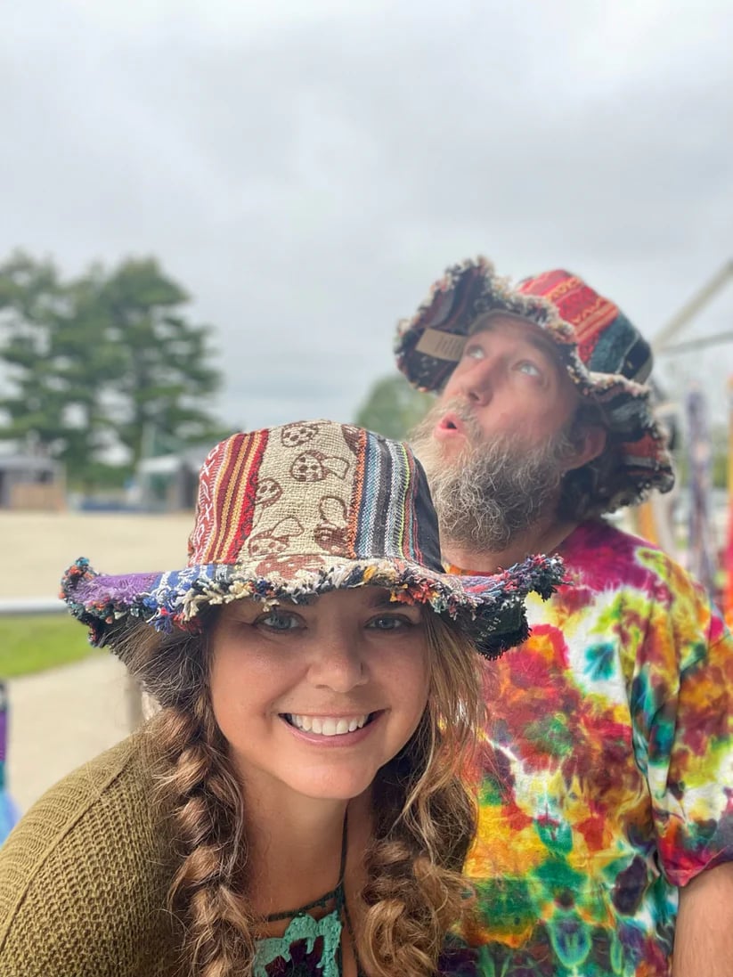 🔥Last Day 49% OFF - 🎩Frayed Patchwork Bucket Hat(✨Shapeable Brim One-of-a-Kind Style}