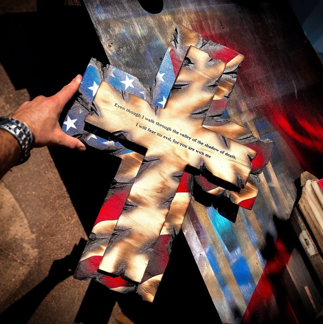 🎁🎉Only $49.99 This Week🌟🎉Patriotic American Flag Wooden Cross Wall Decor