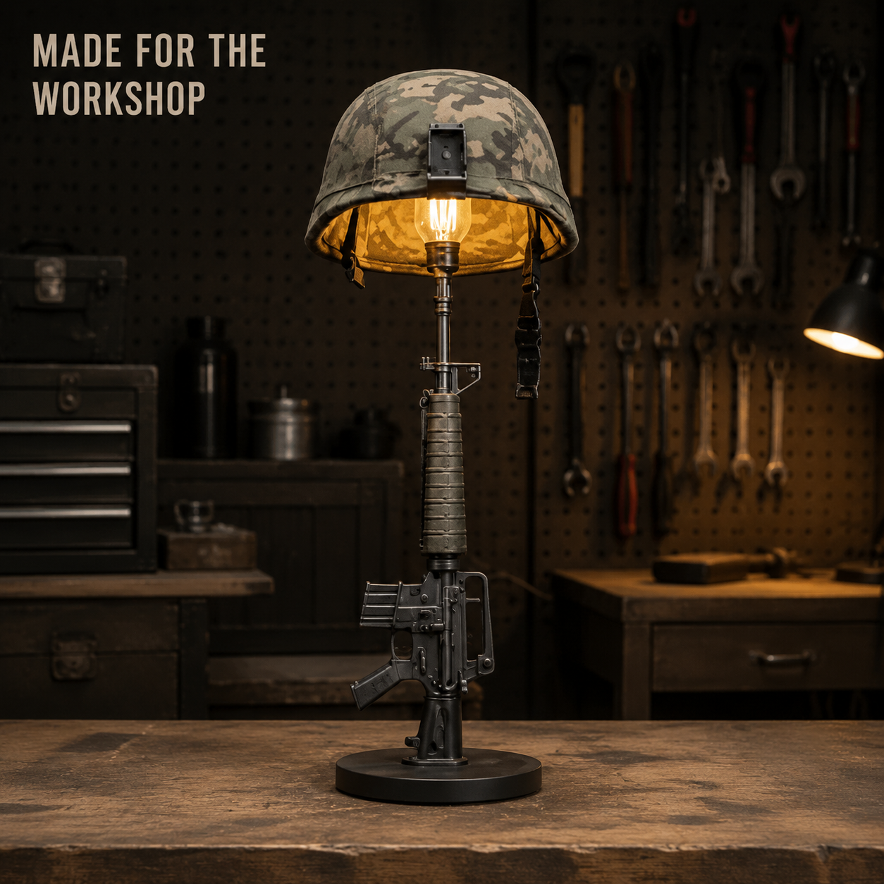 🪖 Military-Style Desk Lamp – Command Your Space