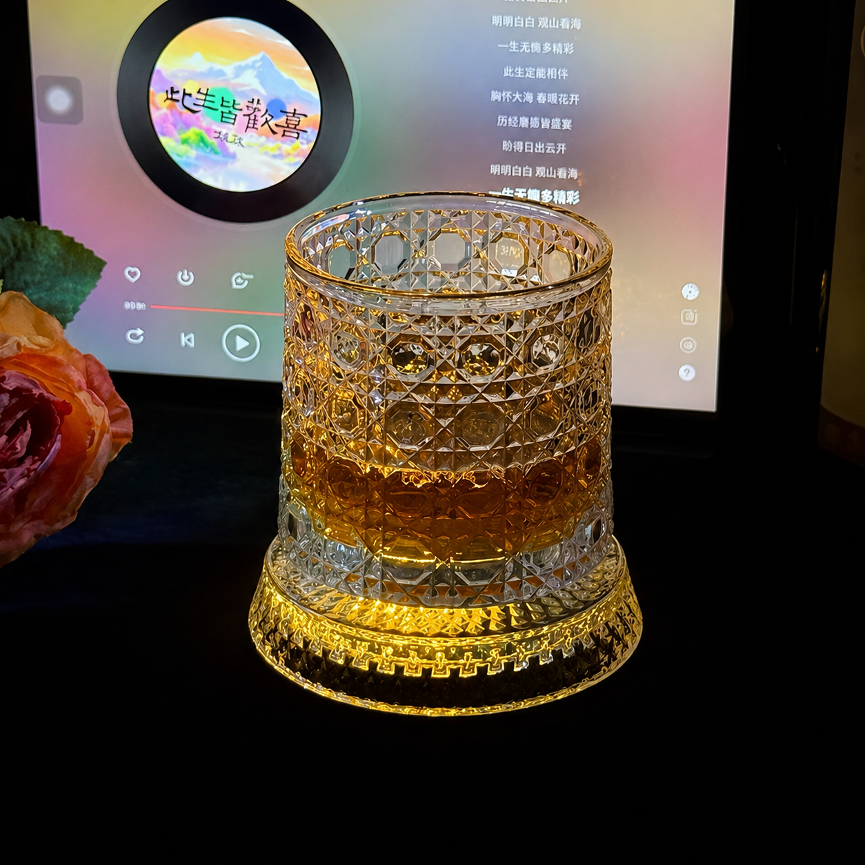 360° Rotating Crystal Glass Cup – The Fun Drinkware That Won’t Tip Over
