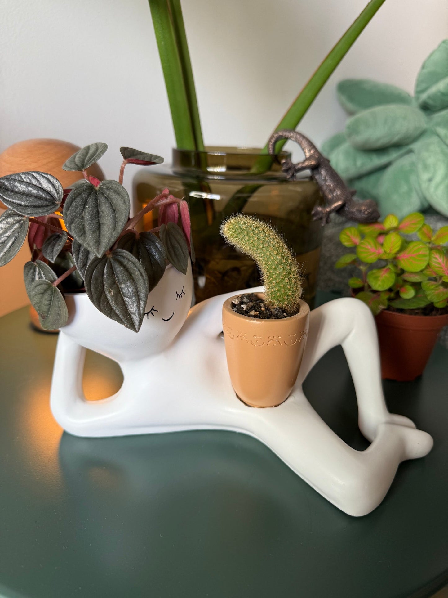 🌵Handmade Lady Plant Pot