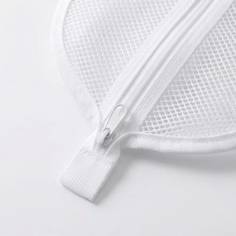 Standli – Self Standing Travel Toiletry Pouch