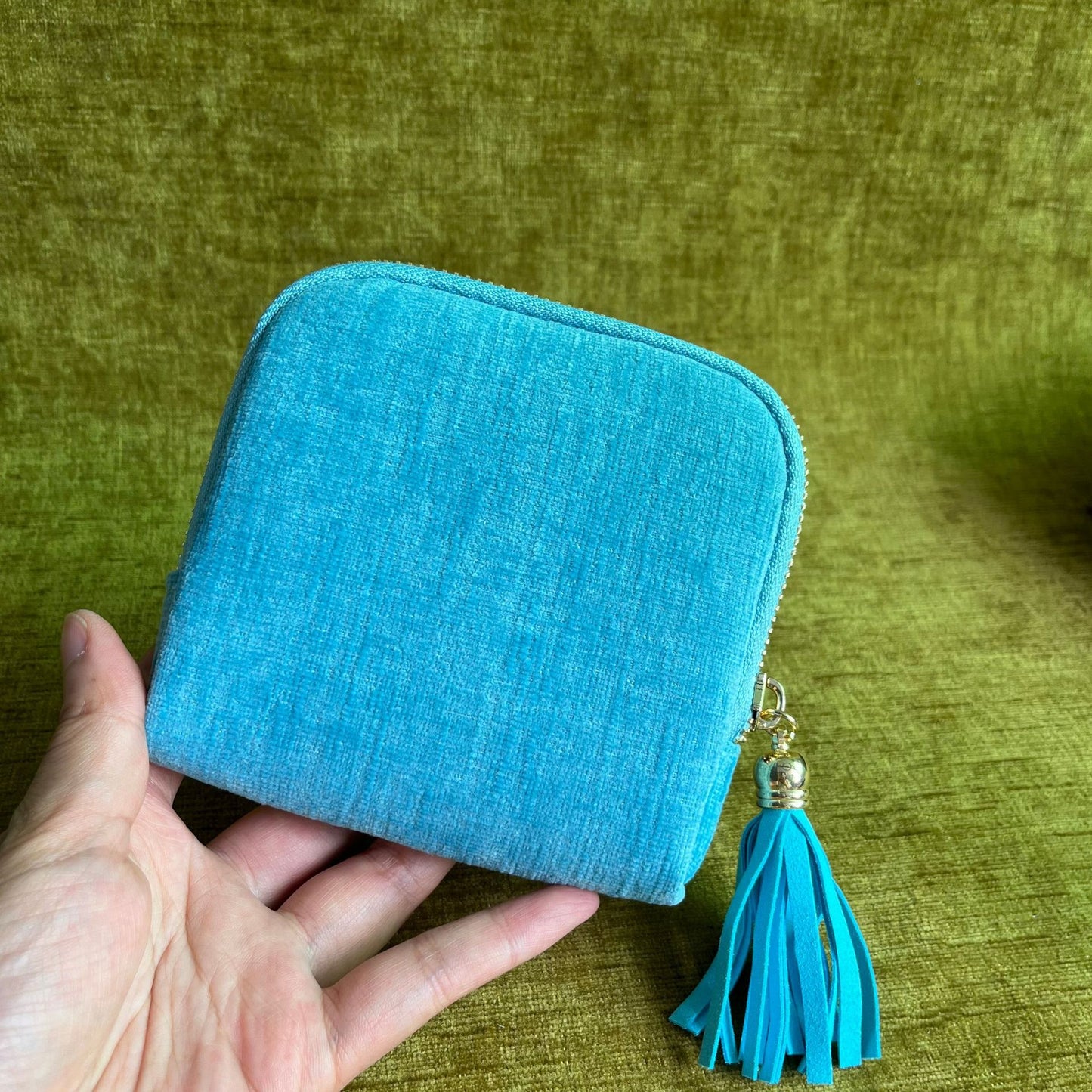 Travel Jewelry Bag Portable Organizer with 5 Compartments Velvet Satin Lining Tassel Zipper