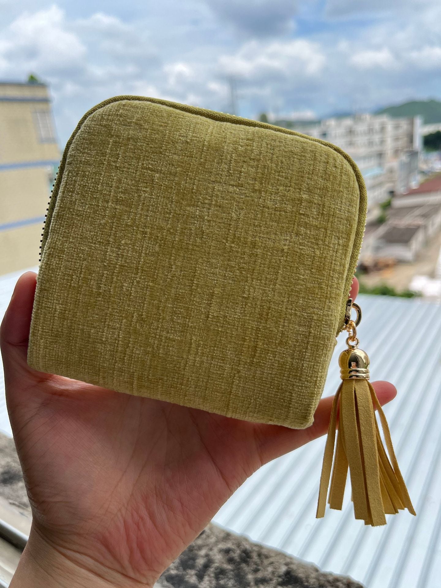 Travel Jewelry Bag Portable Organizer with 5 Compartments Velvet Satin Lining Tassel Zipper