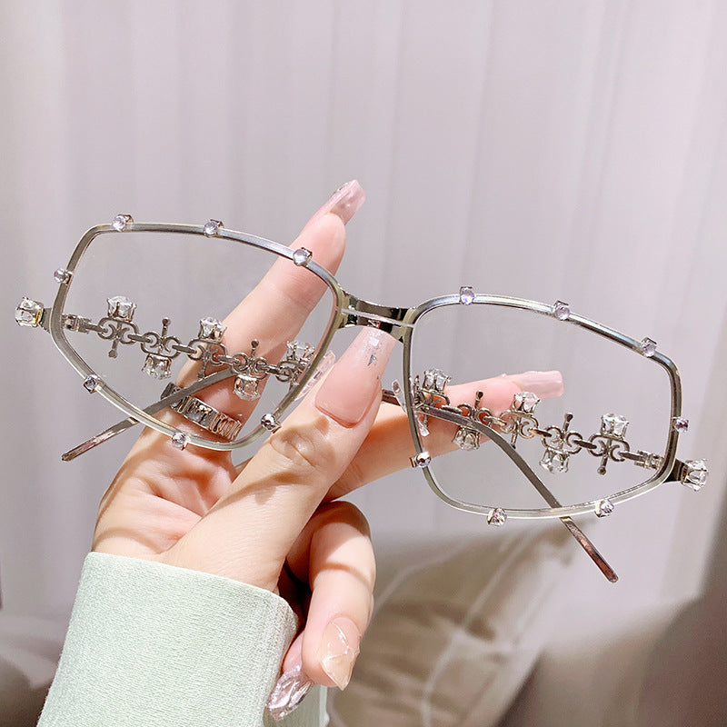 Fashionable Tinted Lens Cat Eye Frame Eyeglasses