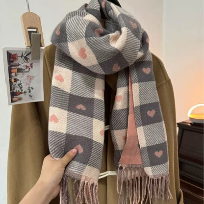 Plaid & Heart Pattern Tassel Decor Shawl