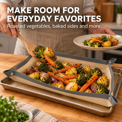Foldable Nonstick Silicone Baking Tray Liner with Snap-Up Corners