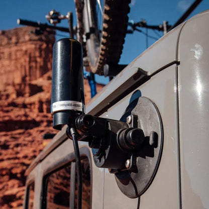 💯🔥 49% OFF - Universal GMRS Antenna Mount – Heavy-Duty Radio Antenna Bracket for Cars, SUVs, Trucks, Off-Road Vehicles & Boats