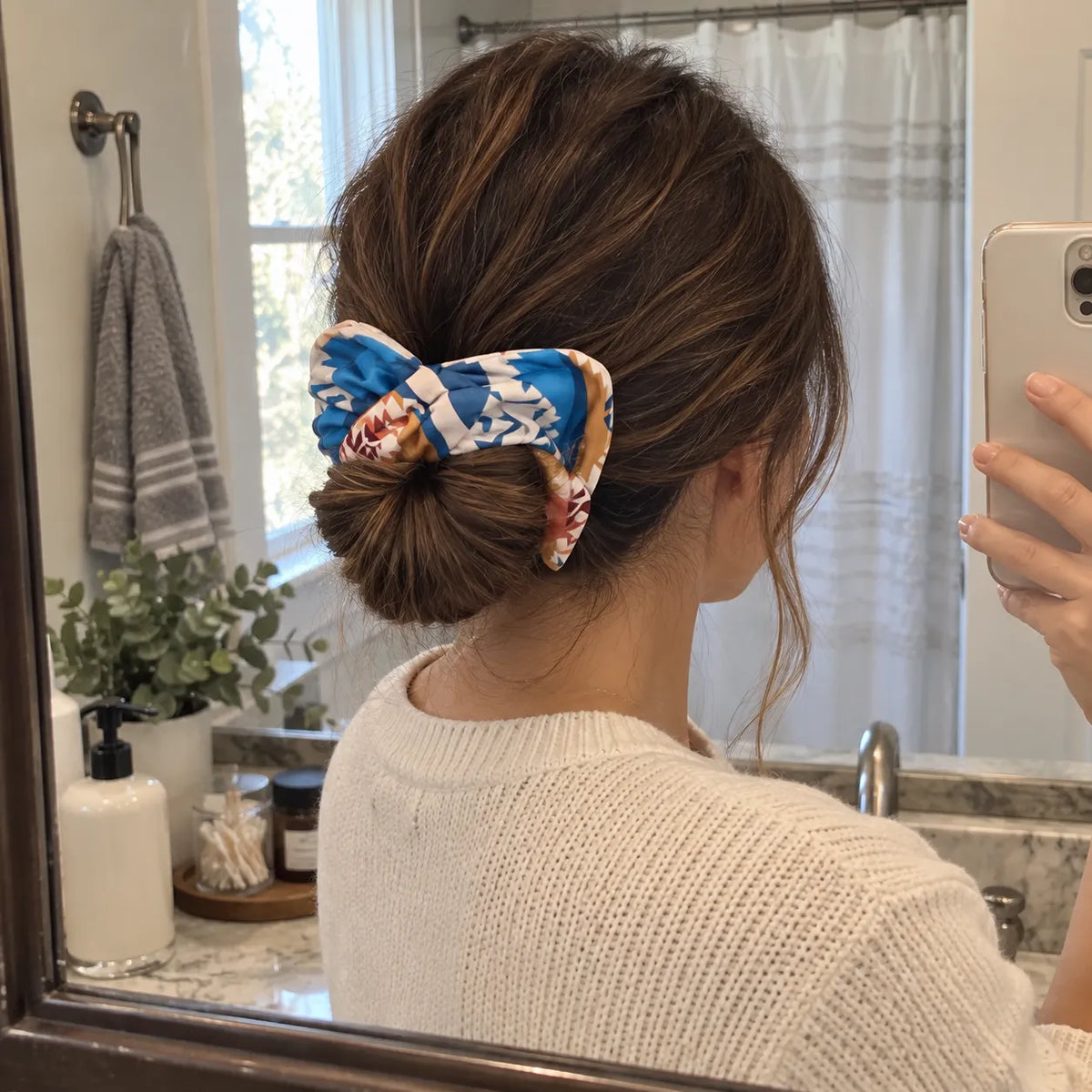 🤠 Western Print Low-Bun Hair Bow | Easy Everyday Hair Accessory for Country Concerts, Rodeo Days & Casual Looks 🤎