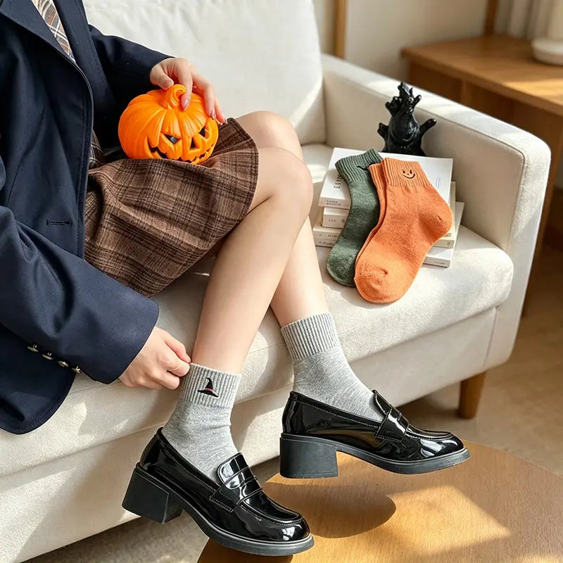 Halloween Embroidered Ankle Socks 🎃