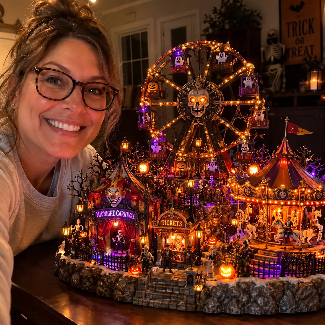 🎃👻– Light-Up Ghost Train Village & Spooky Carnival Display