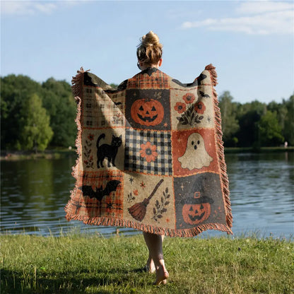 Halloween Ghost & Pumpkin Fleece Blanket – Cozy Soft Throw Blanket for Home, Sofa & Bed