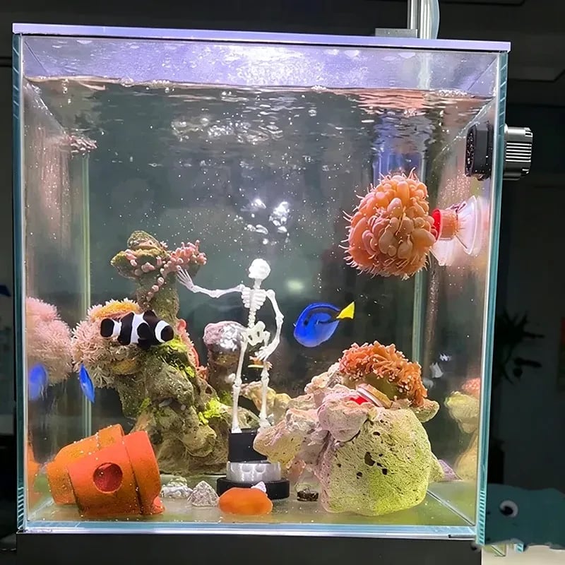 Dancing Skeleton Aquarium Bubbler