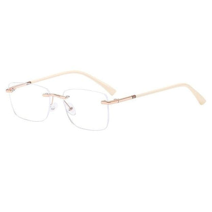 👓 Auto-Adjusting Focus: See clearly near and far without swapping glasses