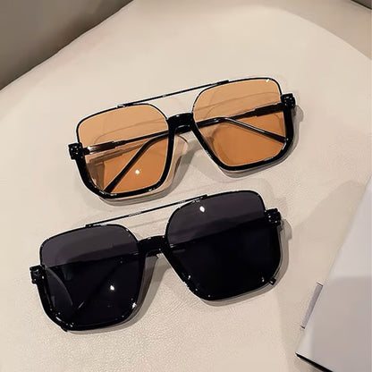 Fashionable Lightweight Tinted Lens Sunglasses