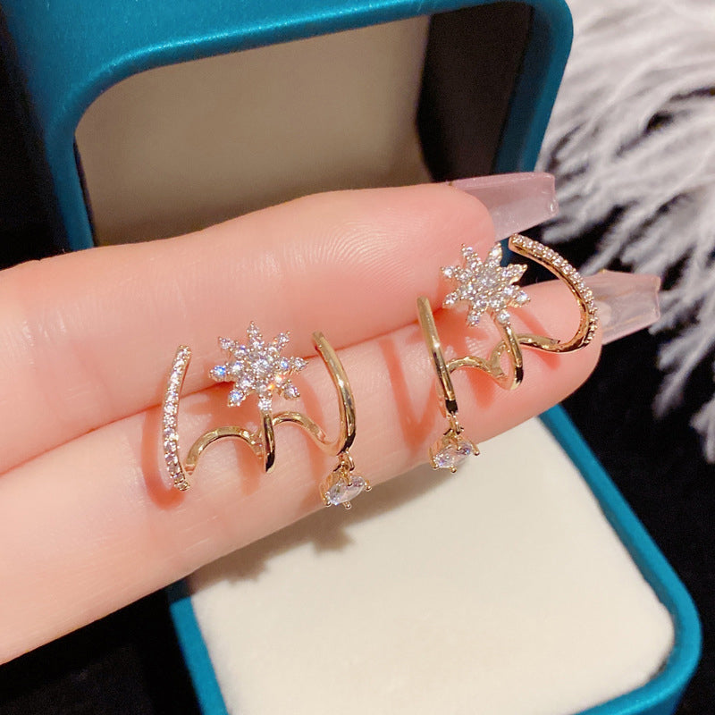 Upgraded version💎2026 NEW STYLE💎Sparkling Claw Earrings for Women，✅ Limited time offer – trendy earrings! Grab your pair before they're gone! 💎👂
